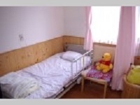 株式会社トッツ デイサービスセンター ふぁみりぃ・求人番号9019496