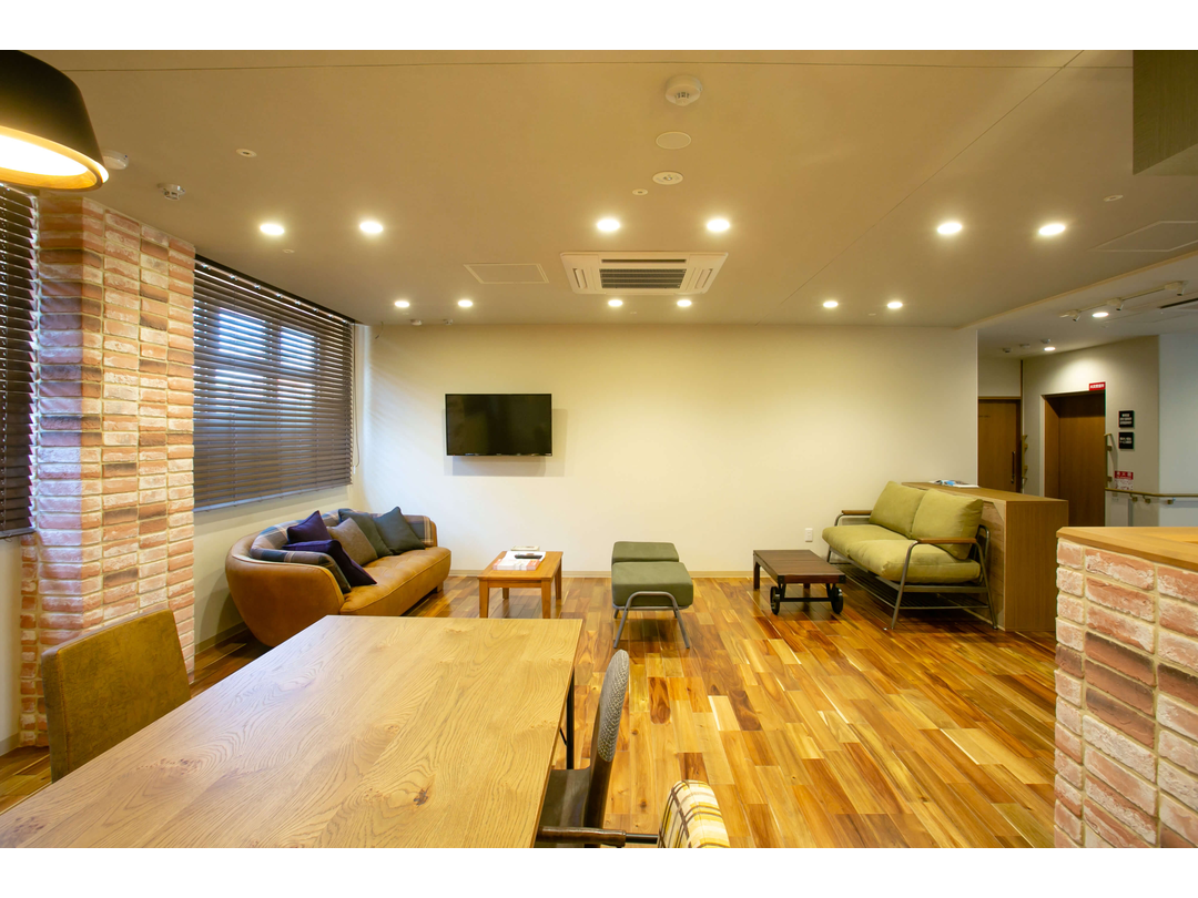 アイサポート株式会社 サービス付き高齢者向け住宅 あきず招提・求人番号9060170